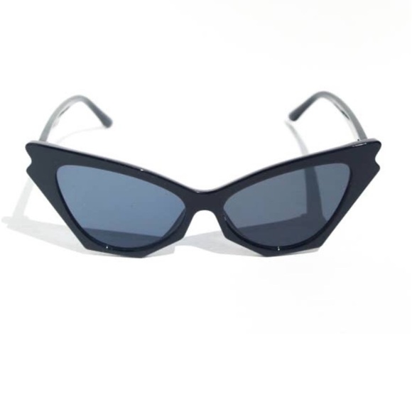 Brand New Black Cat Eye Sunglasses - Picture 1 of 7